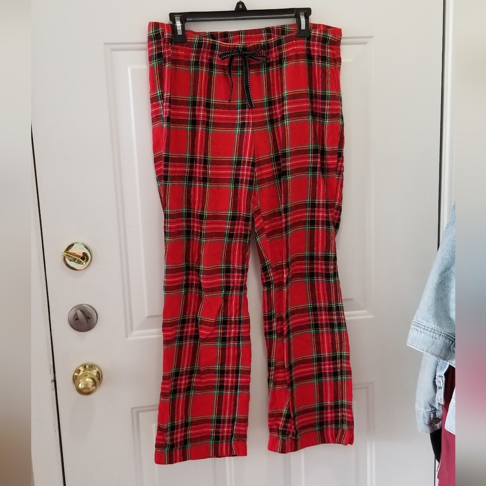 Old Navy Flannel Plaid Pajama Pants